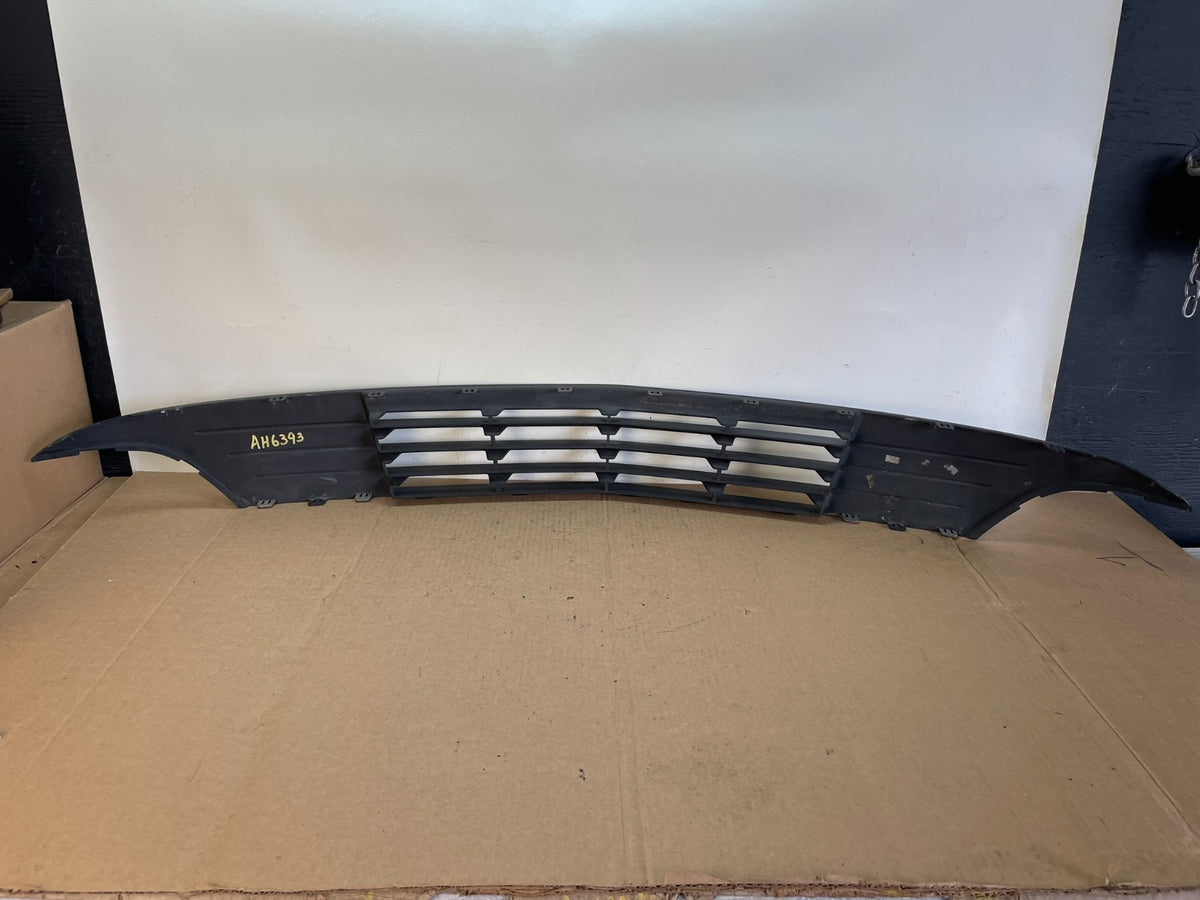 2013 to 2019 Lincoln MKT Lower Bumper Fog Light Grill Grille AH6393 DG3