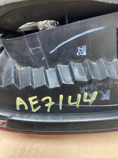 1998 to 2000 Honda Accord Sedan 4door Right RH Side Tail Light AE7144 LK6