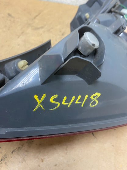 2003 2004 2005 Nissan Murano Left Driver Lh Side Tail Light Oem X5448 DW8