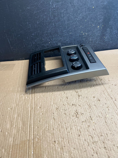 2008 to 2012 Jeep Liberty Dash Climate Temperature Control Radio Bezel AF6462 DW1