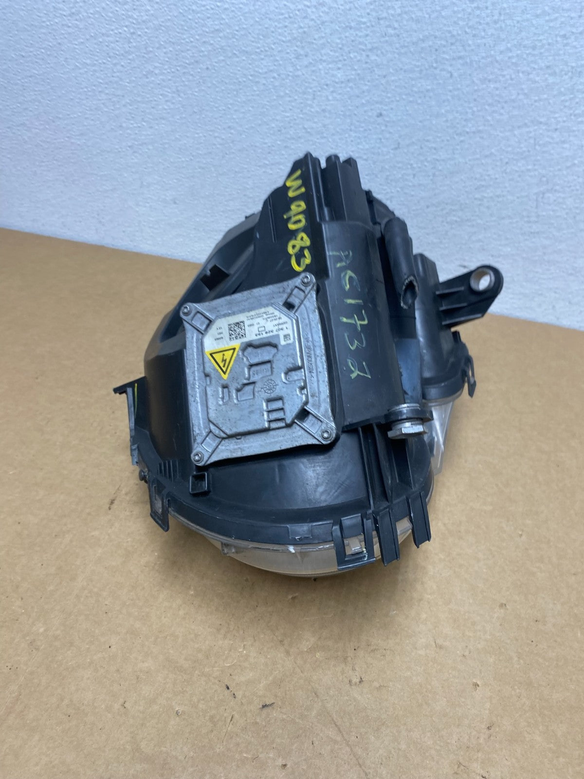 2007 to 2013 Mini Cooper Left Driver Side Headlight Xenon HID OEM AC1732 DW7