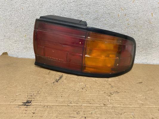 1992 1993 1994 Toyota Camry Right Passenger RH Side Tail Light AH8179 DW0