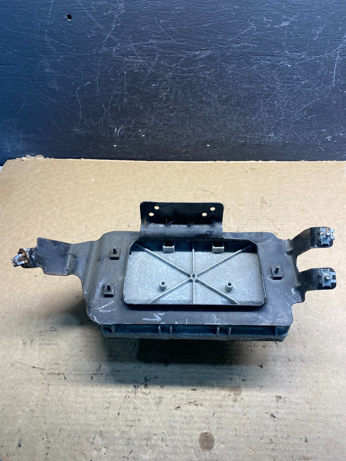 2010 Dodge Caravan Town & Country Engine Computer ECU ae0033 DG1