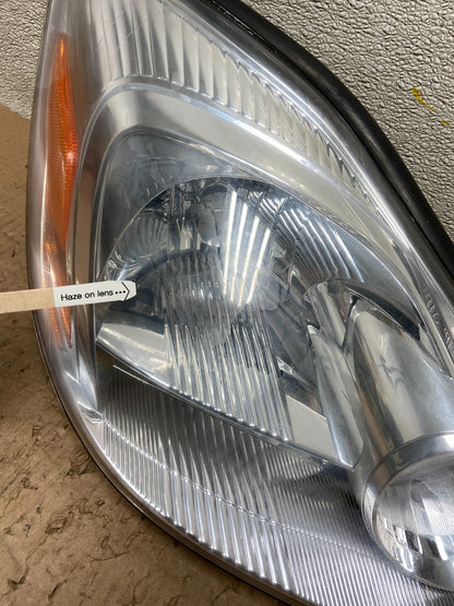 2004-2005 Toyota Sienna Right Passenger Halogen Headlight TYC Y0341 DW4