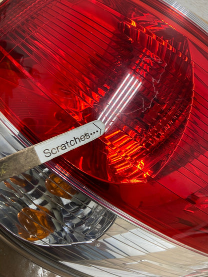 2013 to 2016 Nissan Pathfinder Passenger Right Side Tail Light AE6154 LK3