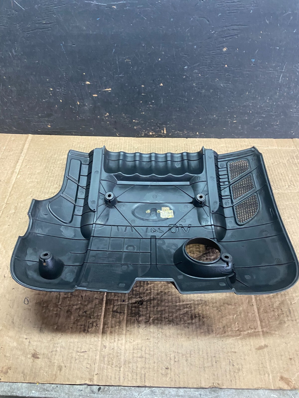 2007 - 2008 Kia Optima Rondo 2.7L V6 Engine Motor Cover O3323 PS5