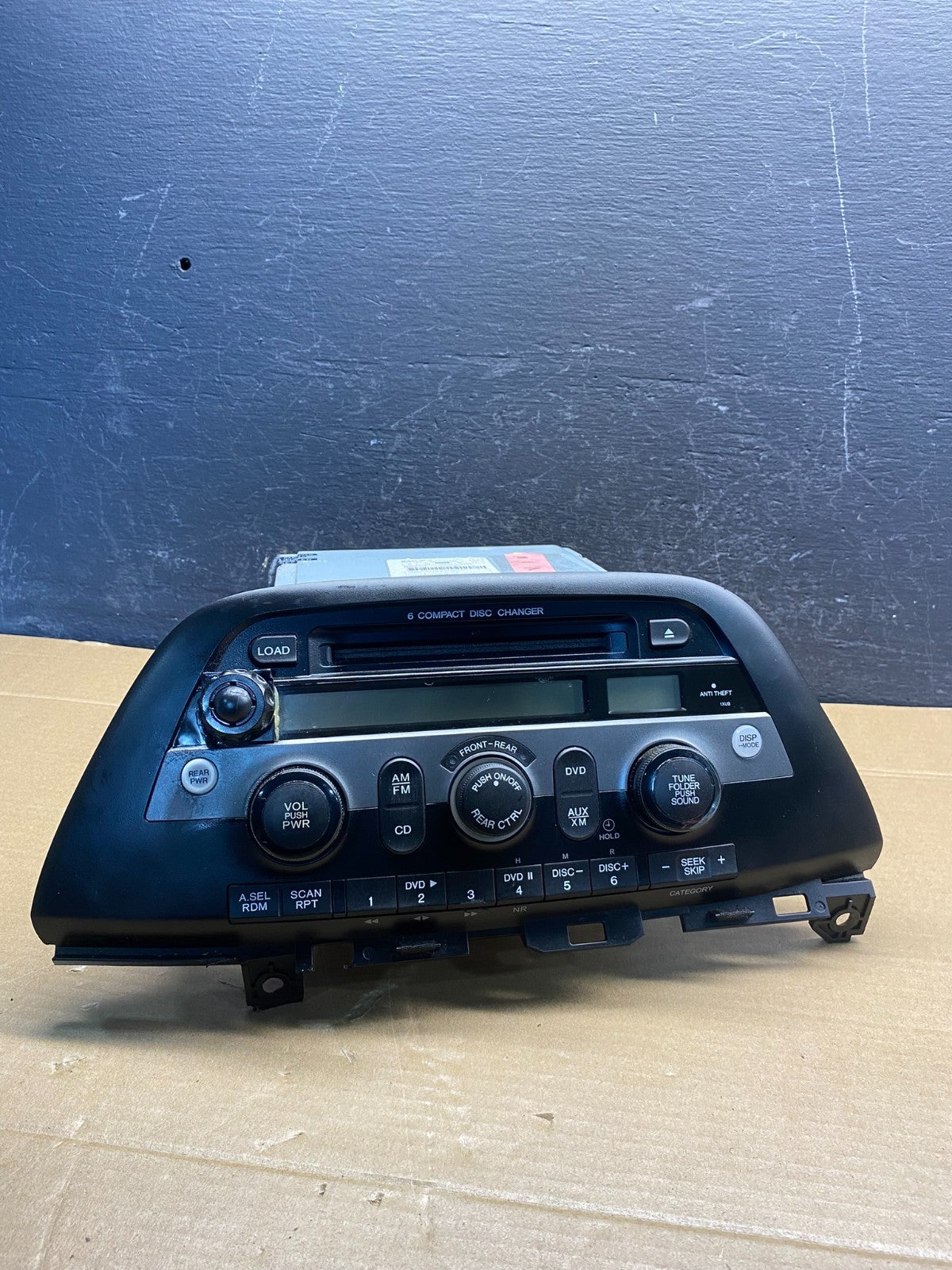 2005 to 2010 Honda Odyssey Am Fm Cd Player Radio Receiver ad6601 DG0