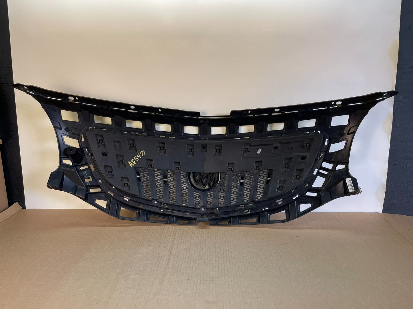 2011 2012 2013 Buick Regal Front Upper Grill Grille AF5471 DW3