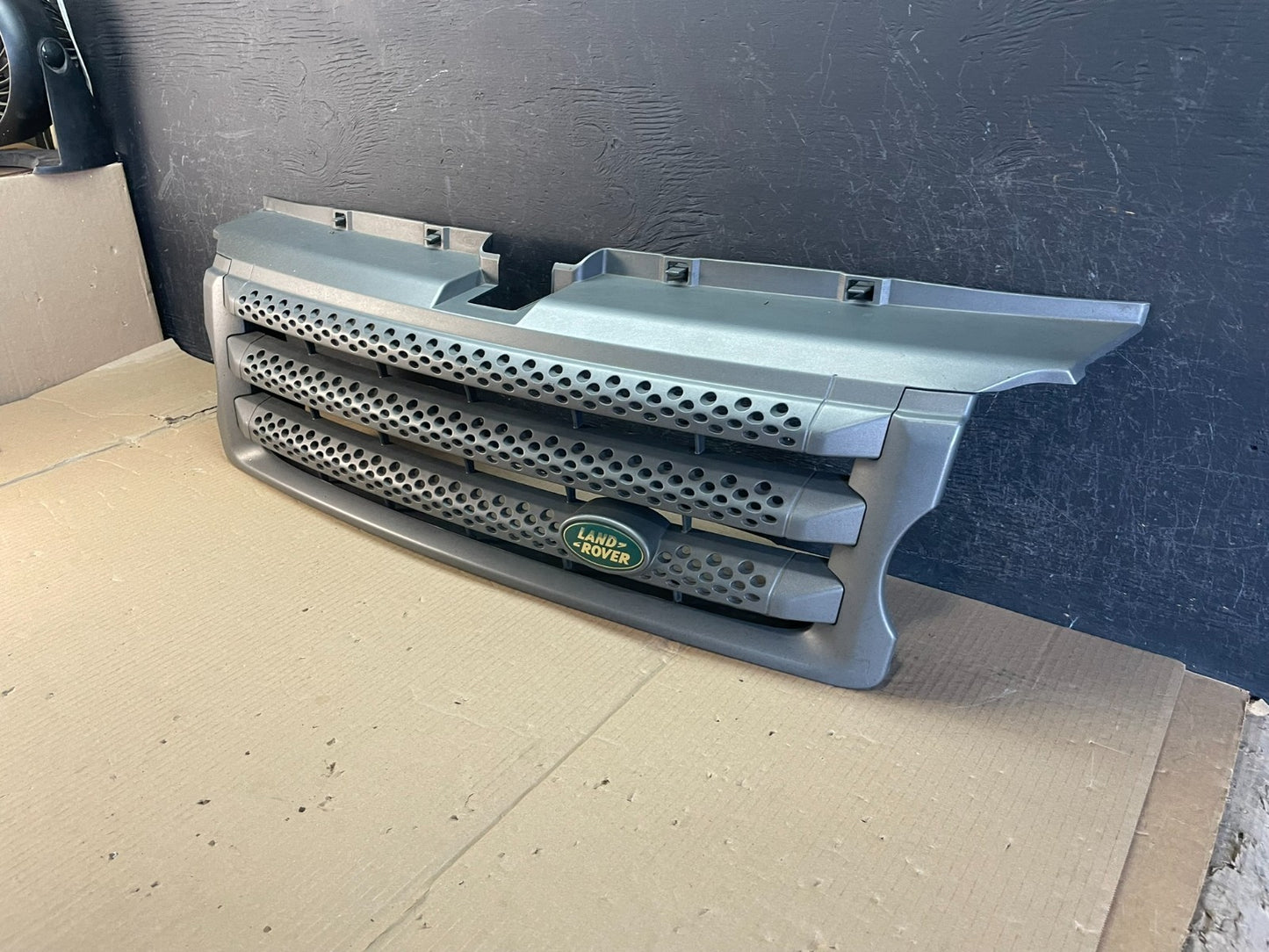 2006 - 2009 Land Rover Range Rover Sport Front Mesh Grille Upper Grill ae3586 DG1