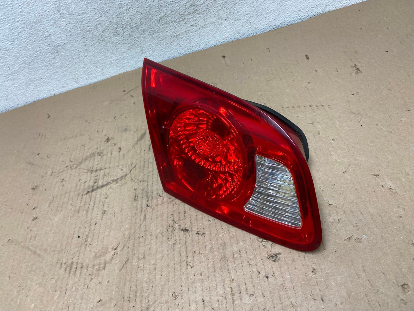 2007 2008 2009 Hyundai Santa Fe Left Driver LH Tail Light Inner AF3251 LK1
