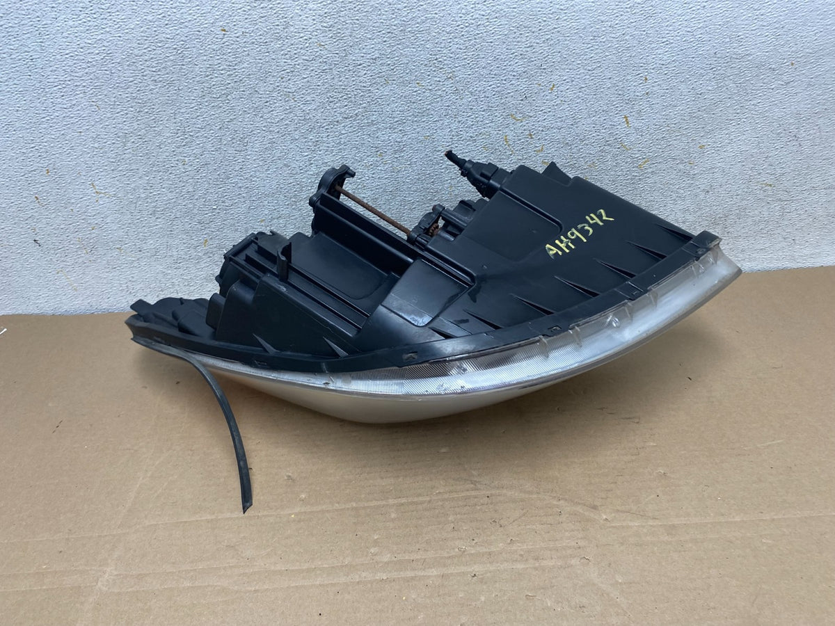 2007 to 2012 Hyundai Veracruz Left Driver LH Headlight Halogen AH9342 DW8