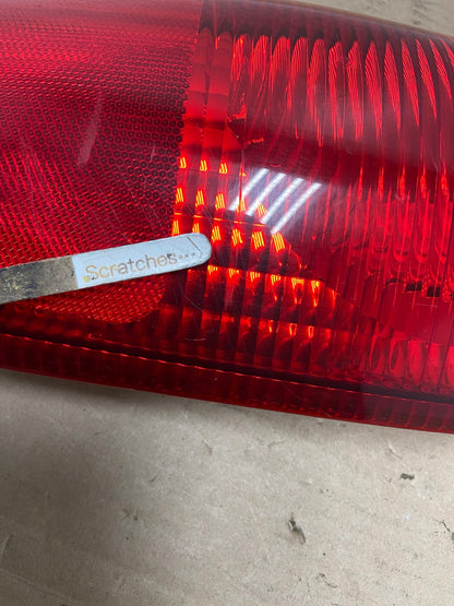 1998 to 2002 Lincoln Navigator Right Passenger RH Side Tail Light AH9441 LK3