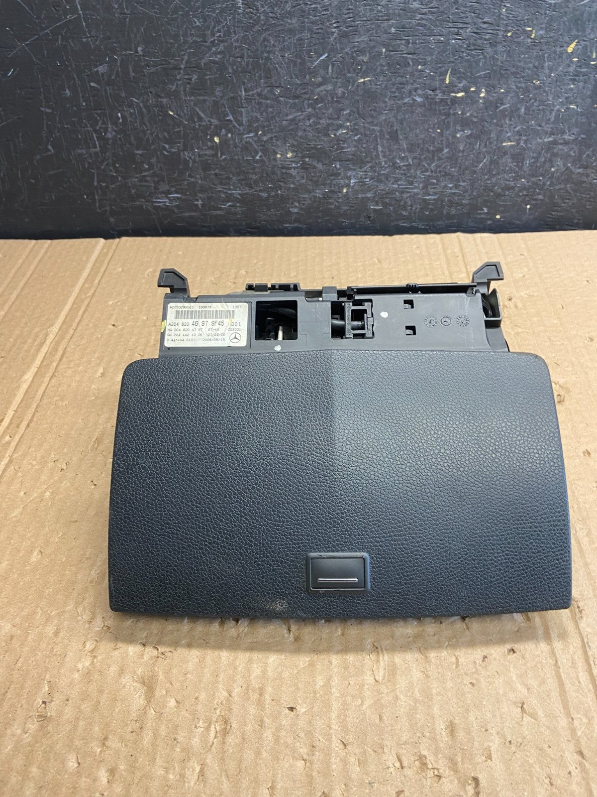 2008 to 2011 Mercedes W204 C300 Front Right Passenger Storage Glove Box af6348 D0