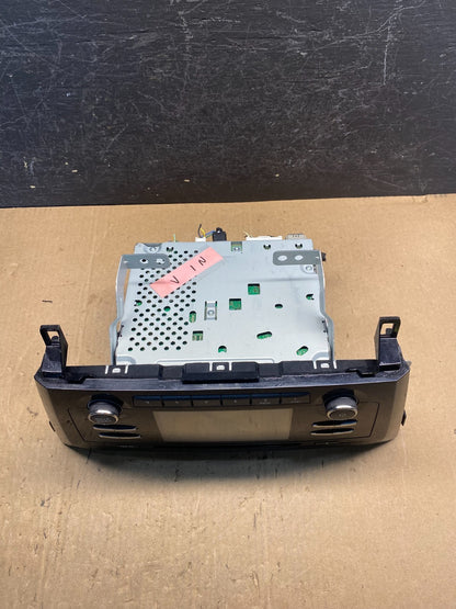 2017 to 2019 Nissan Rogue AM FM XM Radio CD Player Screen Receiver AE7820 DW4