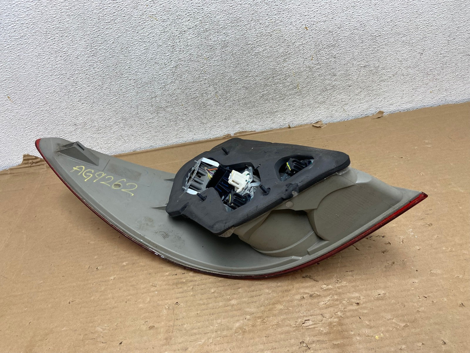 2006 - 2010 Mercedes W251 R-CLASS Right Passenger RH Side Tail Light AG9262 LK5