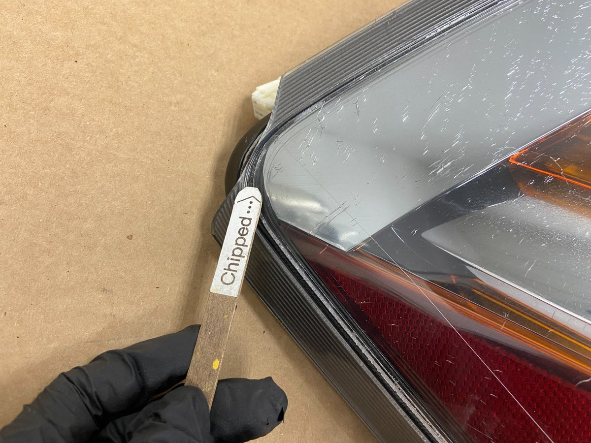 2007 to 2012 Nissan Altima Left Driver Lh Side Tail Light AH4438 DW5
