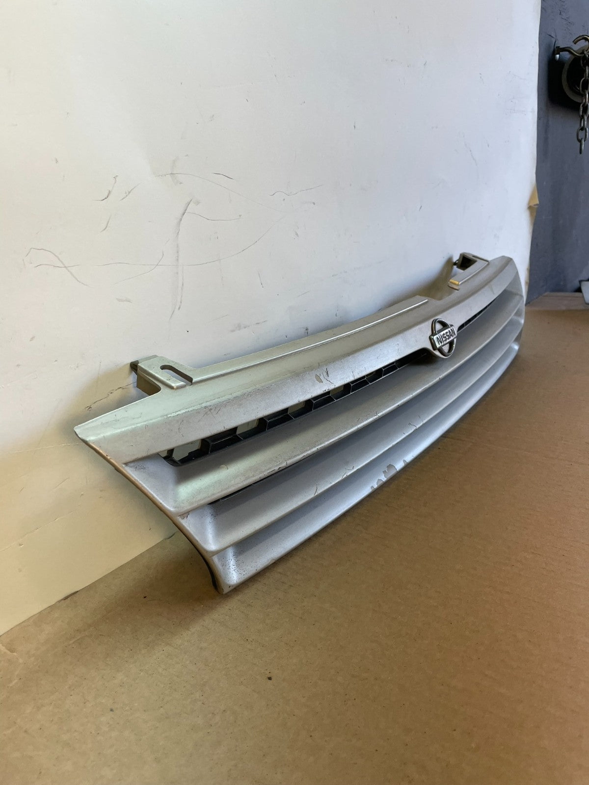 1995 1996 1997 Nissan Altima Front Grill Grille AG75482