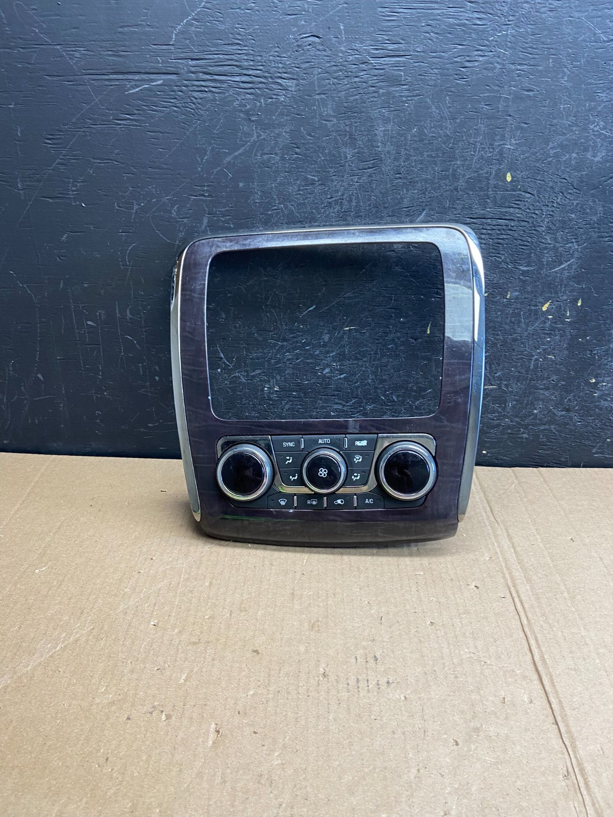 2013 to 2017 Buick Enclave AC Heater Climate Control Unit ae4427 DG0