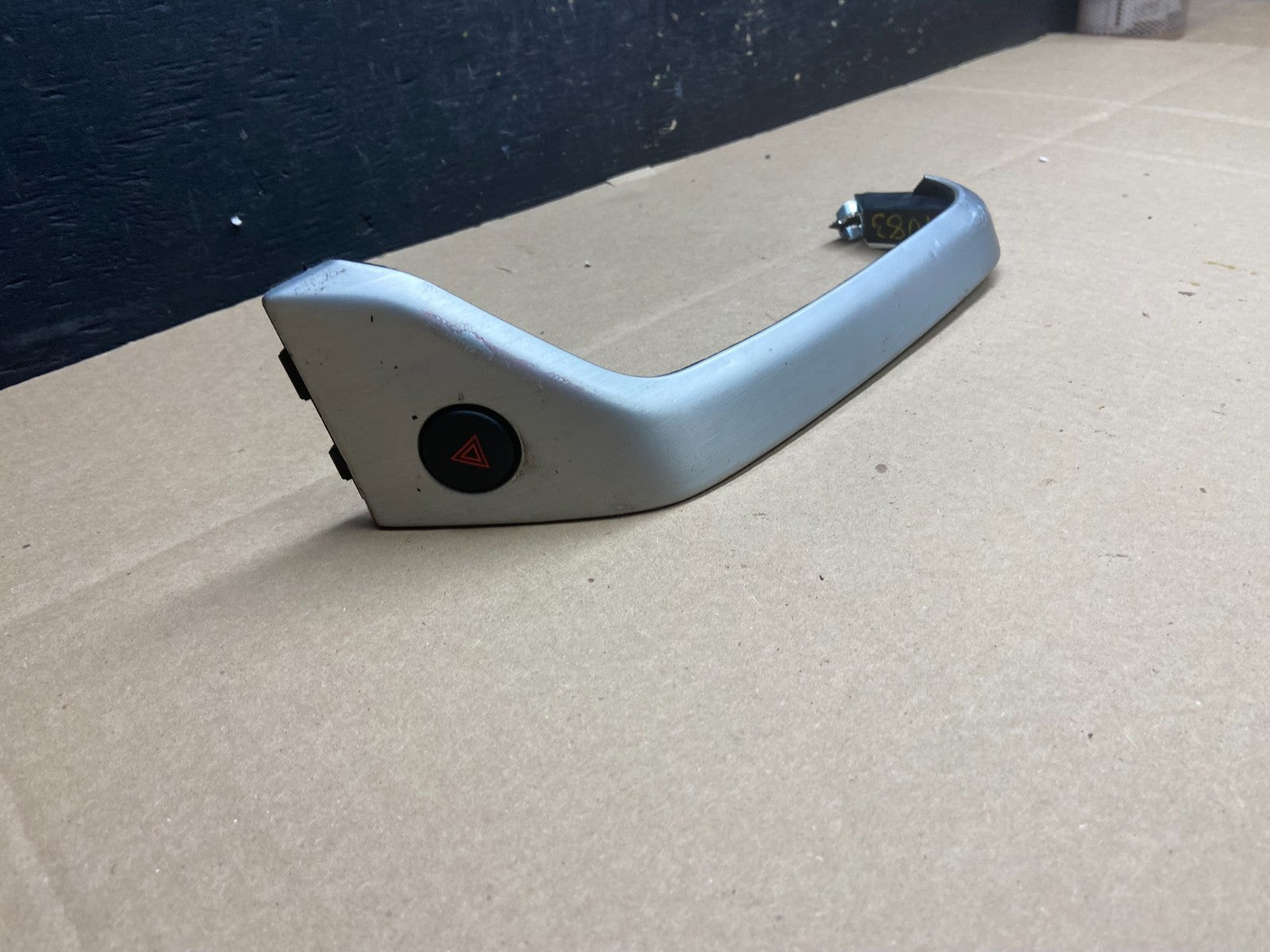 2009-2010 Nissan Murano Dash Trim Panel With Hazard Buttom Switch OEM t9083 DG0