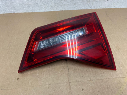 2010 - 2013 Acura Mdx Right Passenger Rh Side Inner Tail Light AE6842 LK0