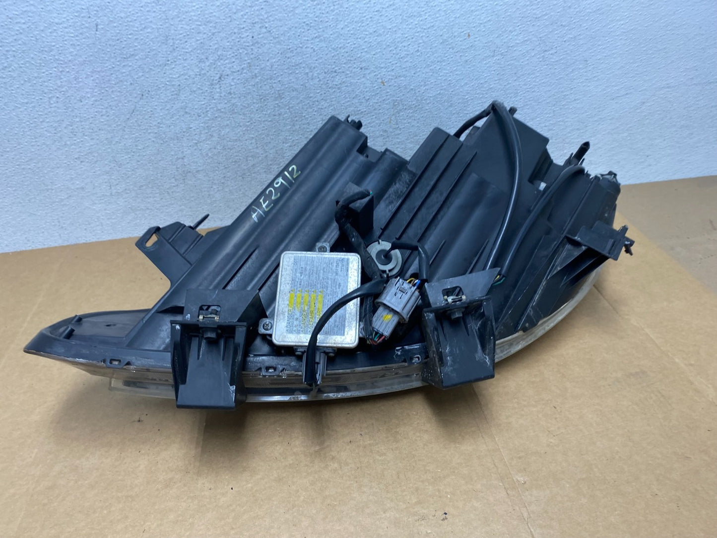 2007 - 2009 Mazda Cx9 Cx-9 Right Passenger RH Headlight Xenon HID AE2912 DW8