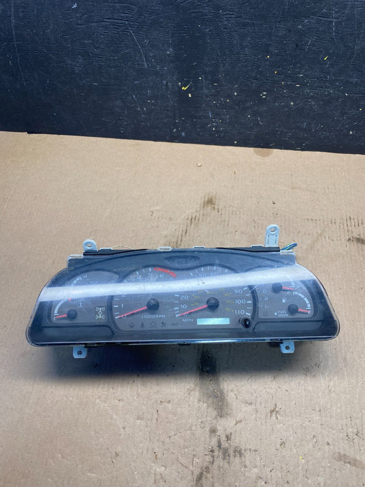 2001 to 2004 Toyota Sequoia Speedometer Insrument Gauge Cluster Q7336 DG0