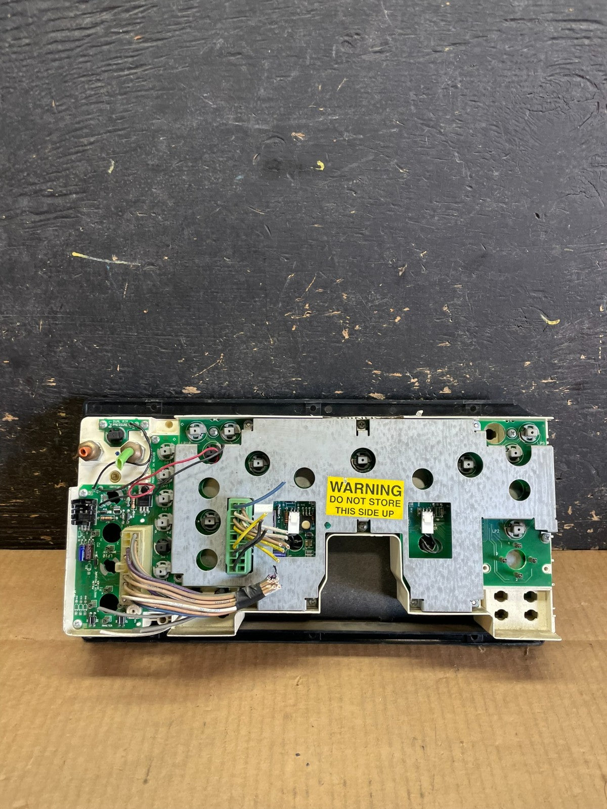 International Instrument Gauge Cluster Speedometer AA92936