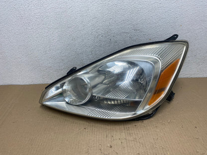 2004-2005 Toyota Sienna Left Driver LH Side Halogen Headlight AE9585 LK0