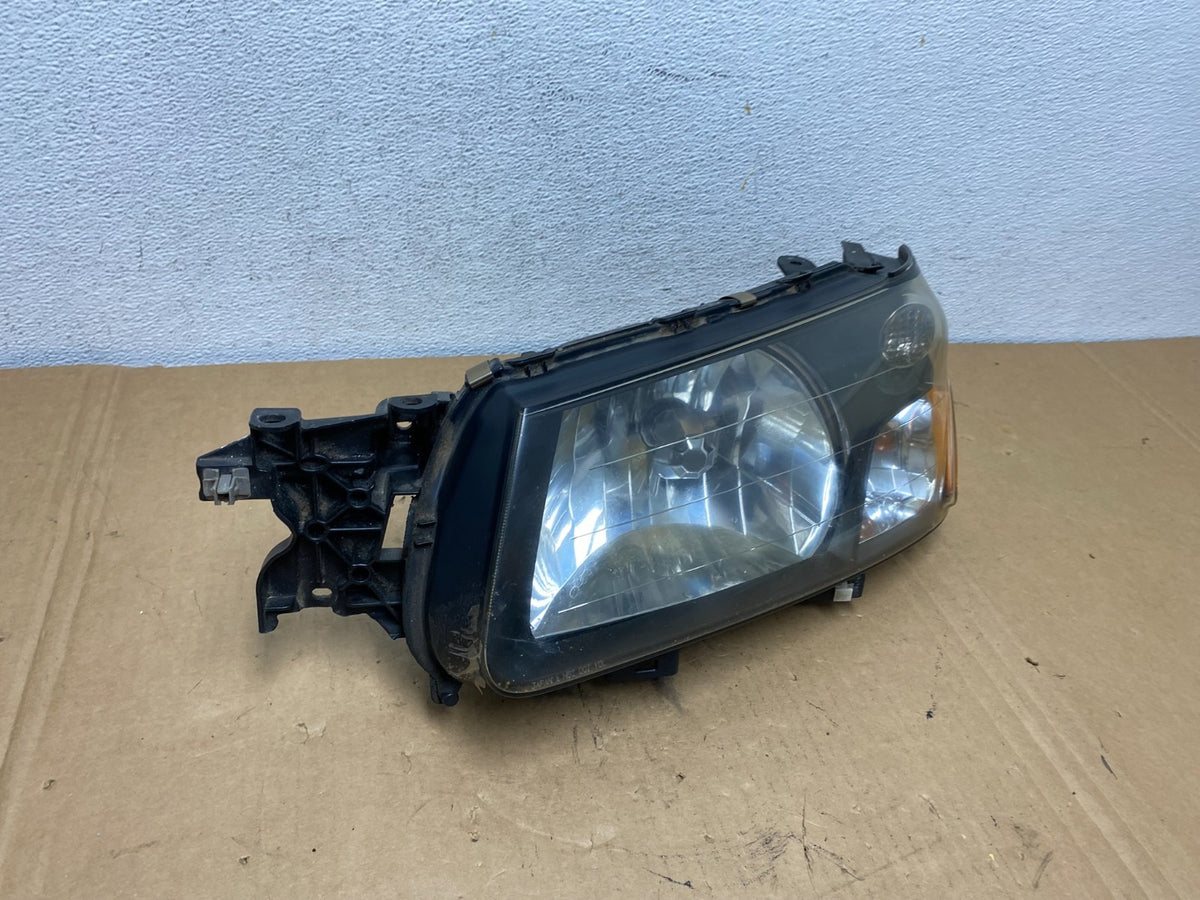 2003 2004 Subaru Forester Left Driver LH Headlight Halogen AD2755 DW2