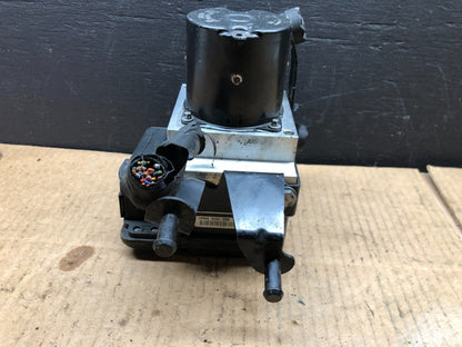 2008 to 2010 BMW 5 Series ABS Pump Control OEM Module 6784157 D22402