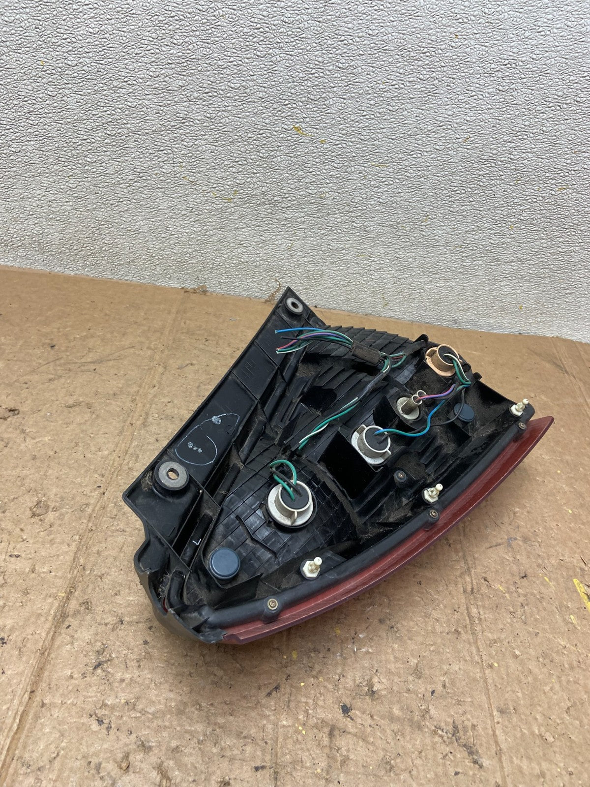 2003 2004 2005 Subaru Forester Right Passenger Rh Side Tail Light OEM AA43403
