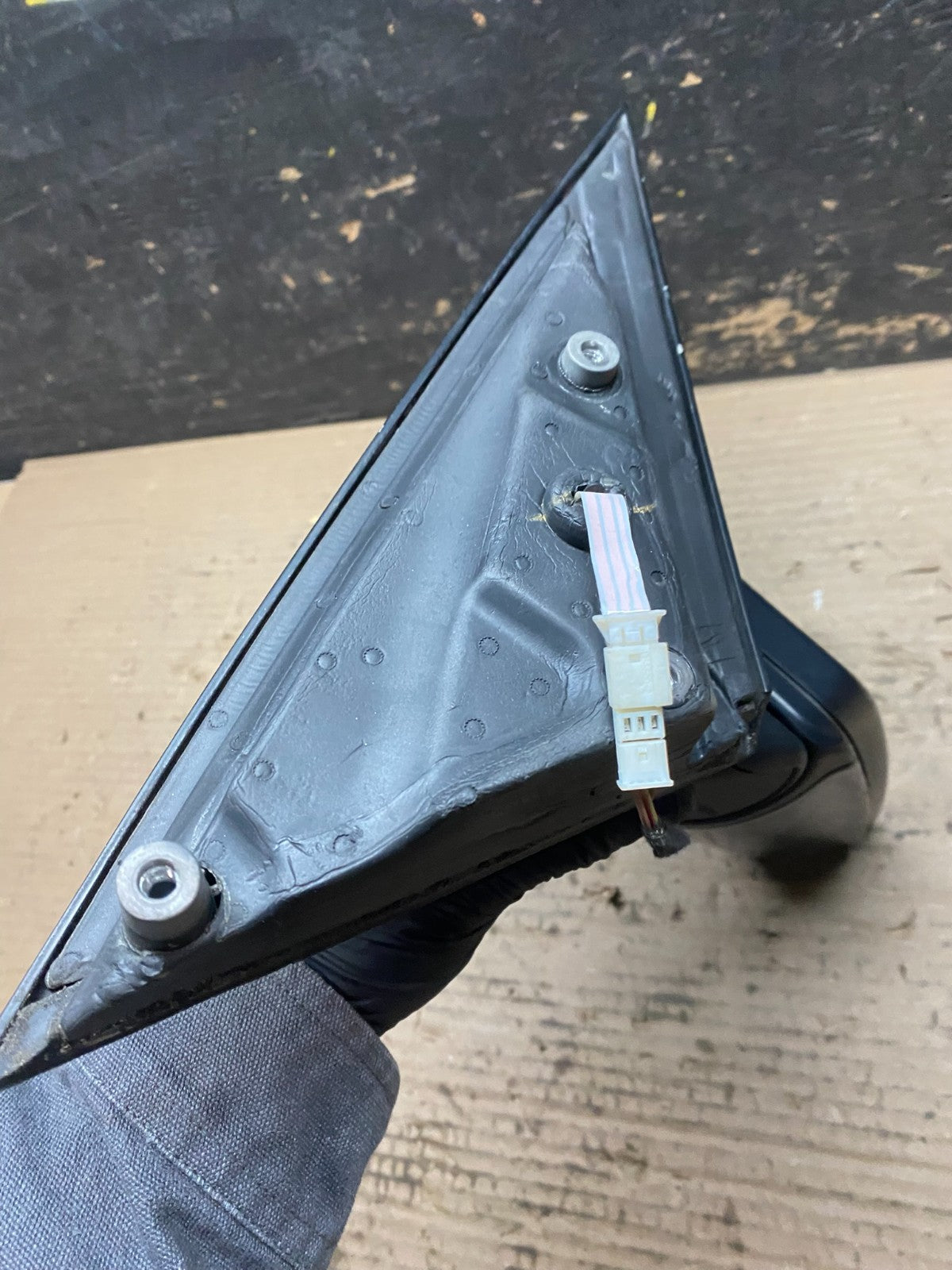 2004 to 2009 BMW X3 Right Passenger Door View Mirror V2606 DG4