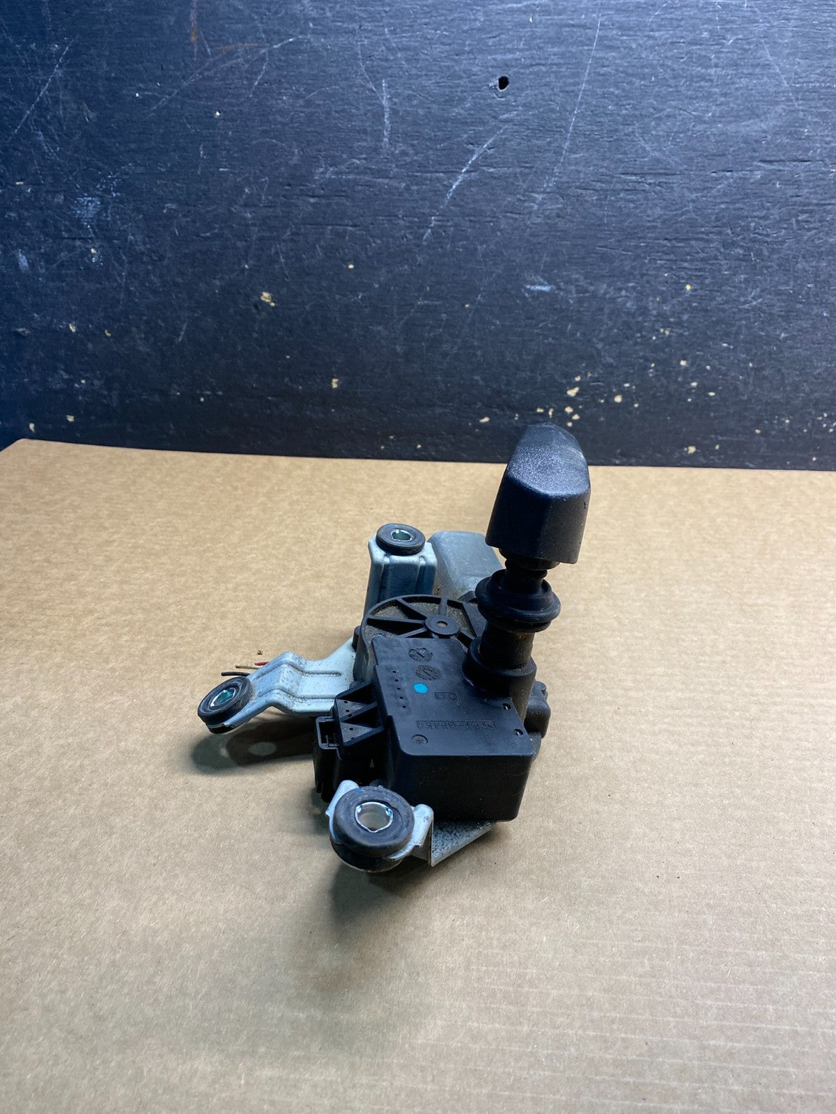 2010 to 2016 Cadillac SRX Rear Windshield Washer Wiper Motor z9028 DG4
