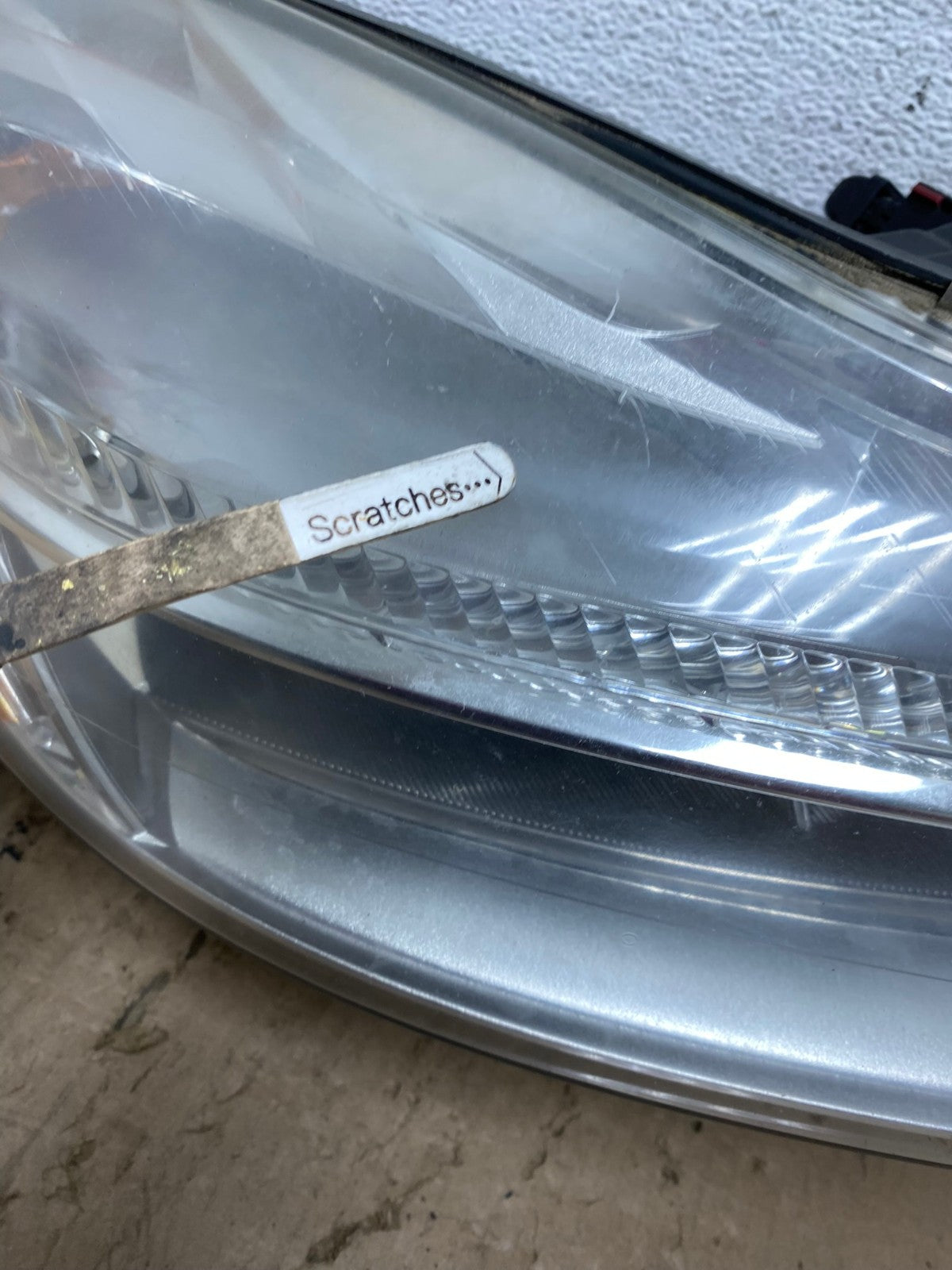 2011 2012 2013 Buick Regal Right Passenger RH Side Headlight AE8861 LK3