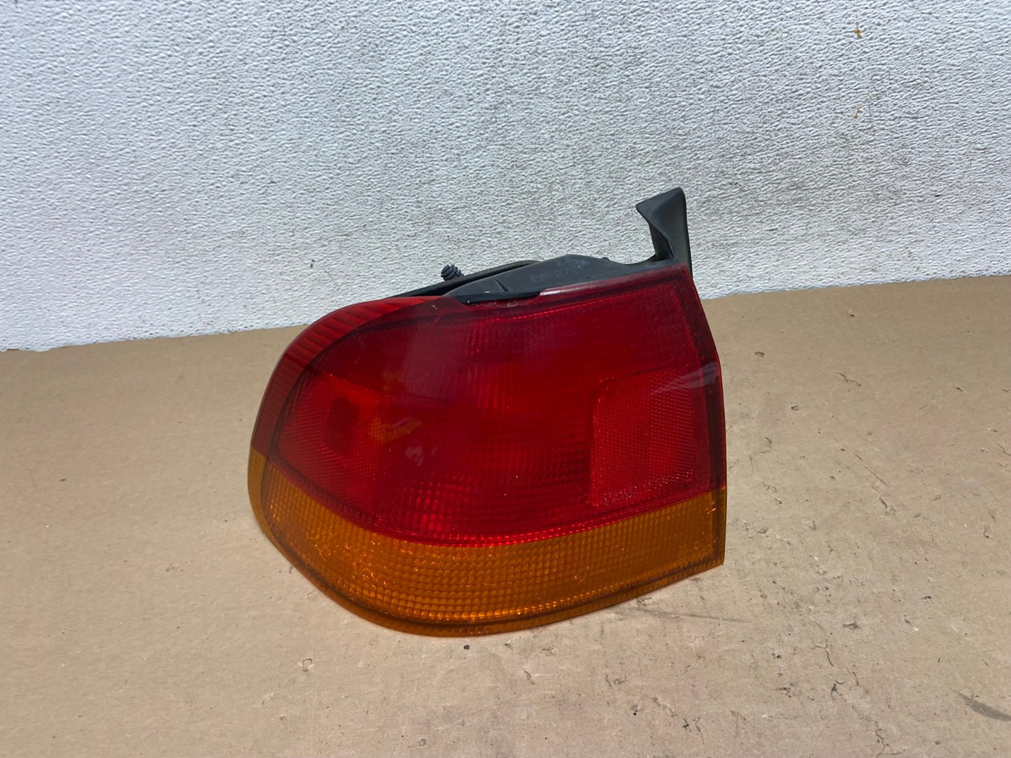 1996 to 1998 Honda Civic Tail Light Sedan Left Driver LH AG4178 LK0