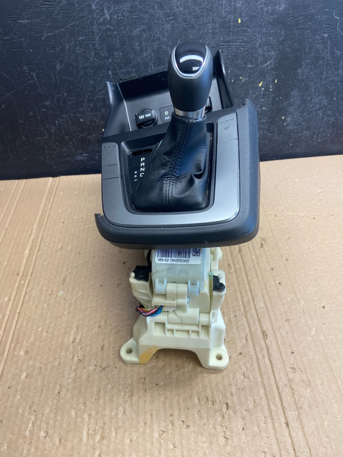 2017 to 2020 Hyundai Elantra Floor Gear Shifter AF6321 DG0