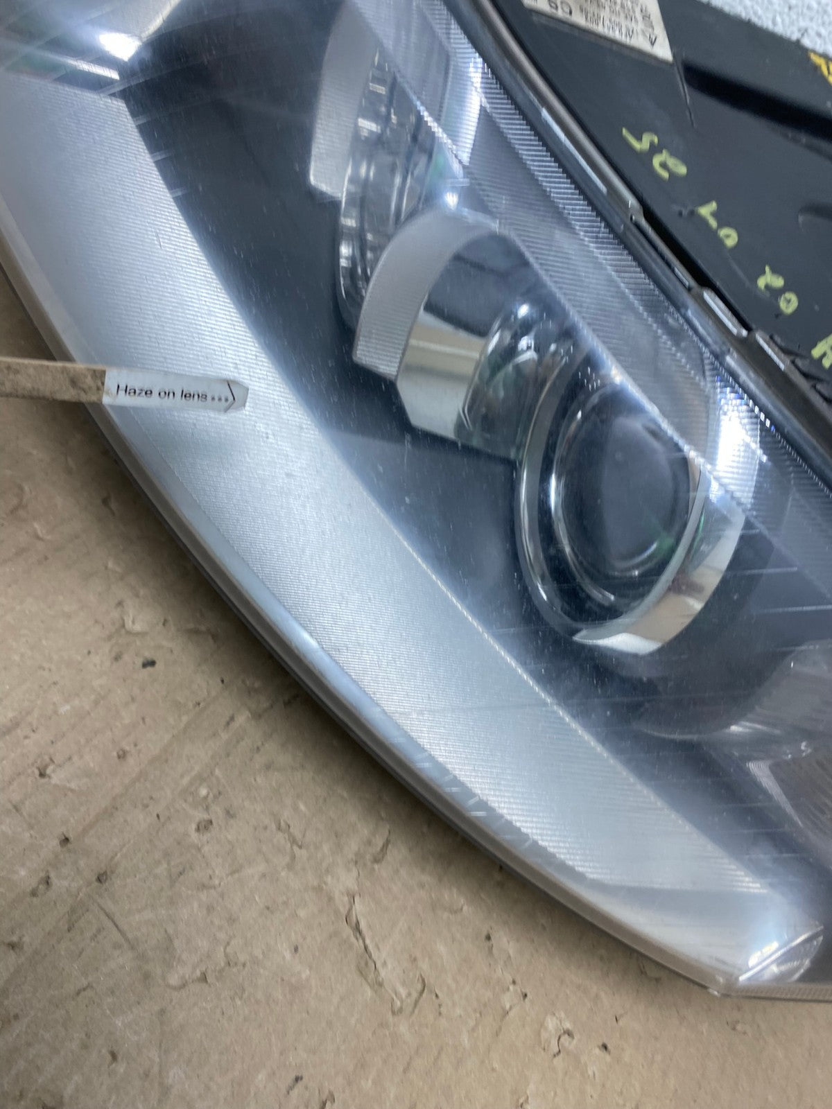 2005 to 2008 Audi A6 Left Driver Side Headlight Xenon HID AE9616 LK4