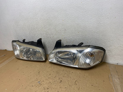 2000 to 2001 Nissan Maxima Left + Right Set Halogen Headlights AH2852 DW2