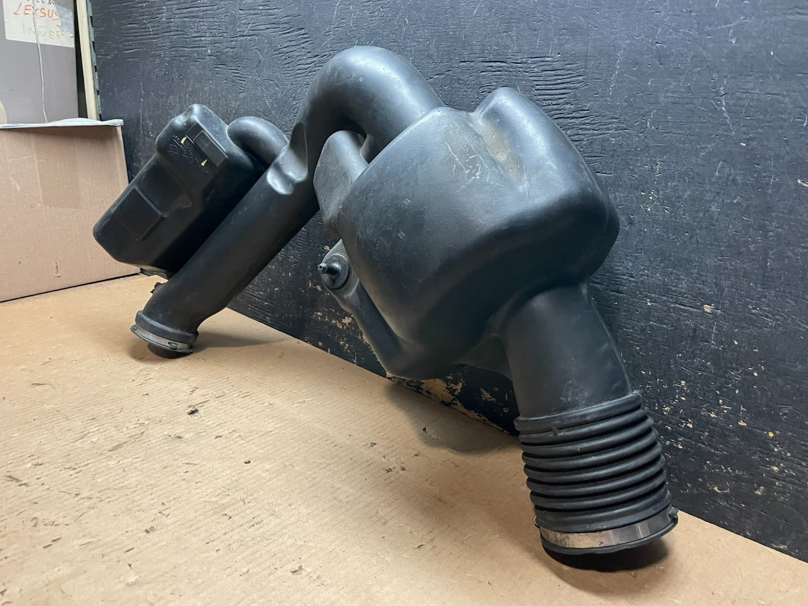 2011 - 2013 Dodge Durango 3.6L Resonator Air Intake Tube AA2408 DG2