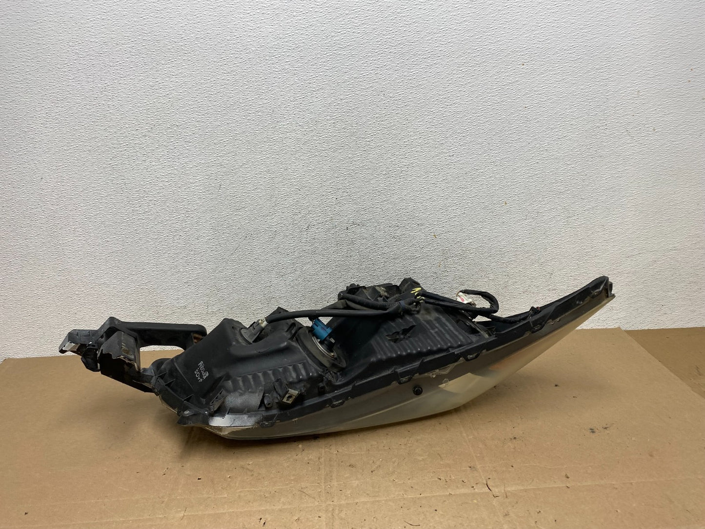 2008 to 2012 Honda Accord Sedan Headlight Left Driver Lh Side AE5986 DW7