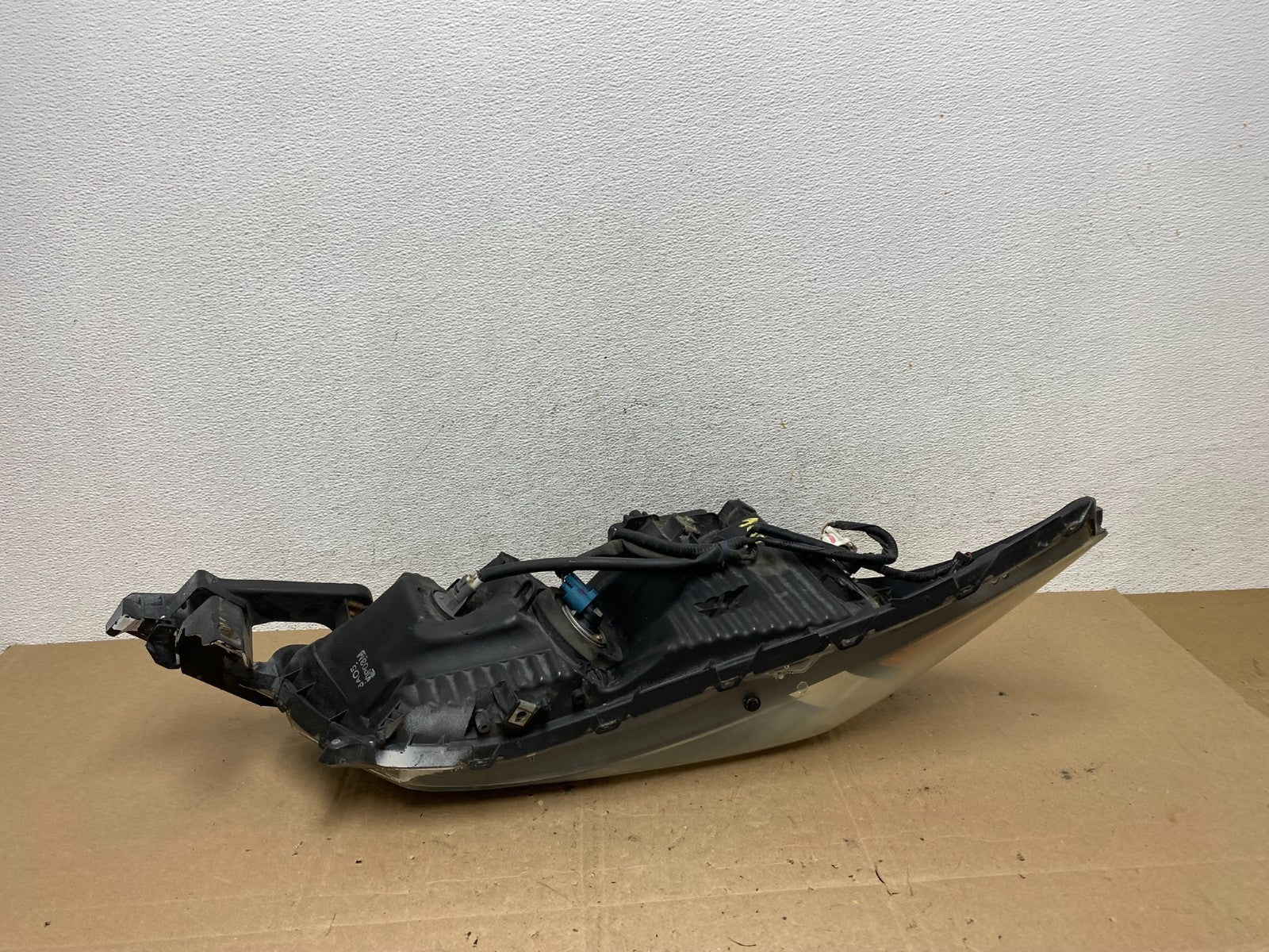 2008 to 2012 Honda Accord Sedan Headlight Left Driver Lh Side AE5986 DW7
