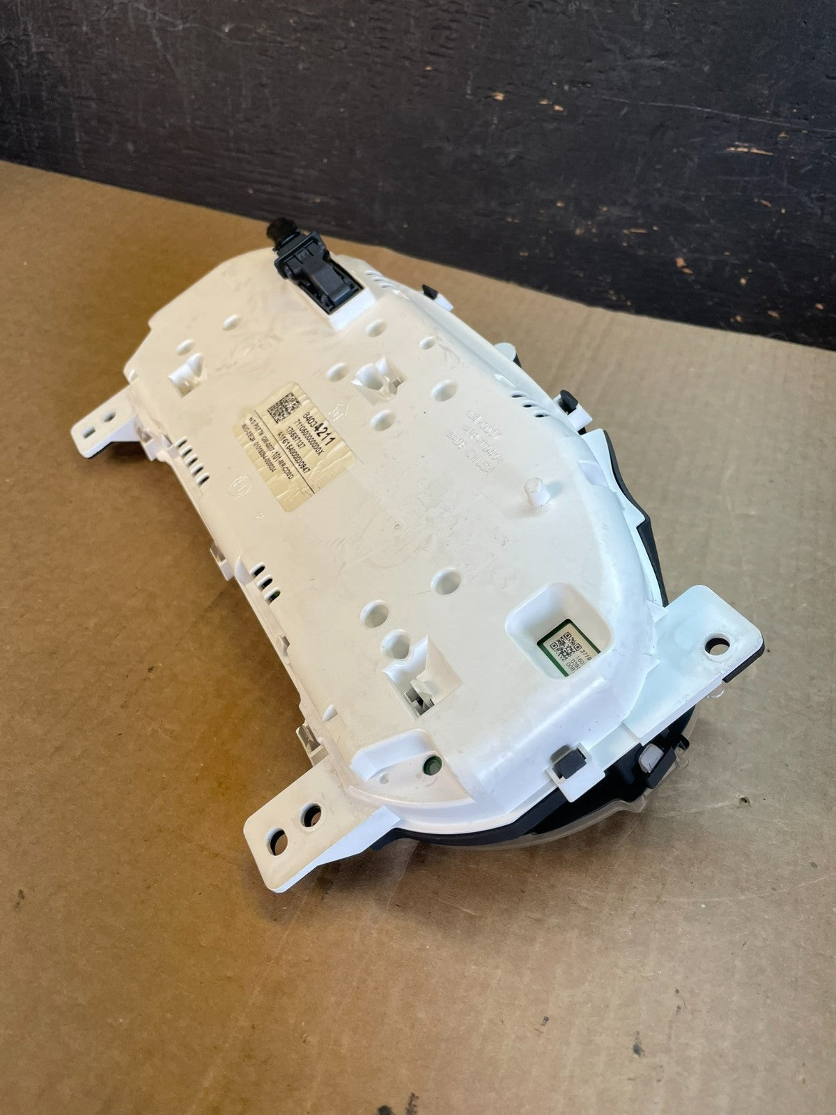 2016 GMC Canyon Instrument Cluster Speedometer AF3612 DG7