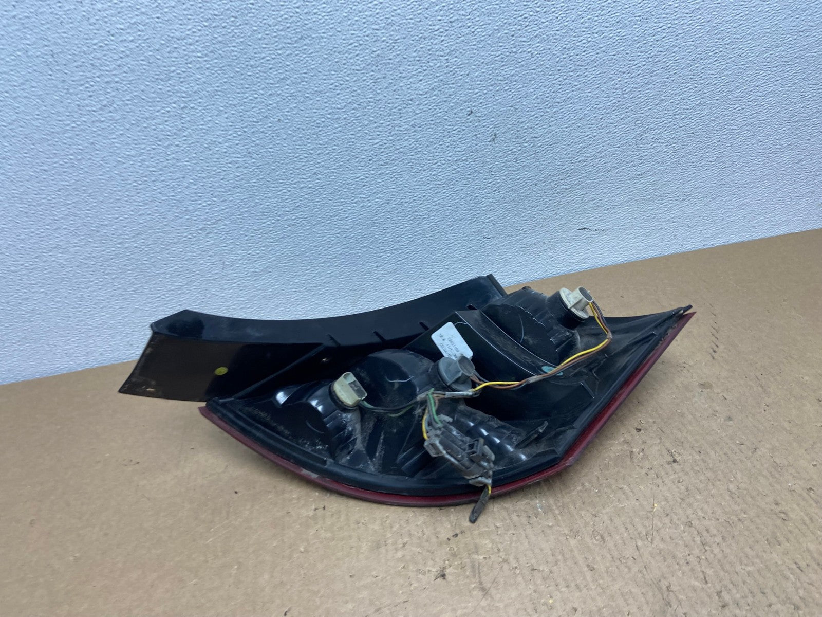 2003-2007 Saturn Ion Left Driver LH Side Tail Light Tail Light Oem AC1412 LK5