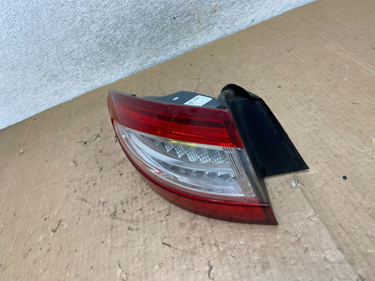 2013 to 2016 Ford Fusion Left Driver LH Side Tail Light AI9271 LK1