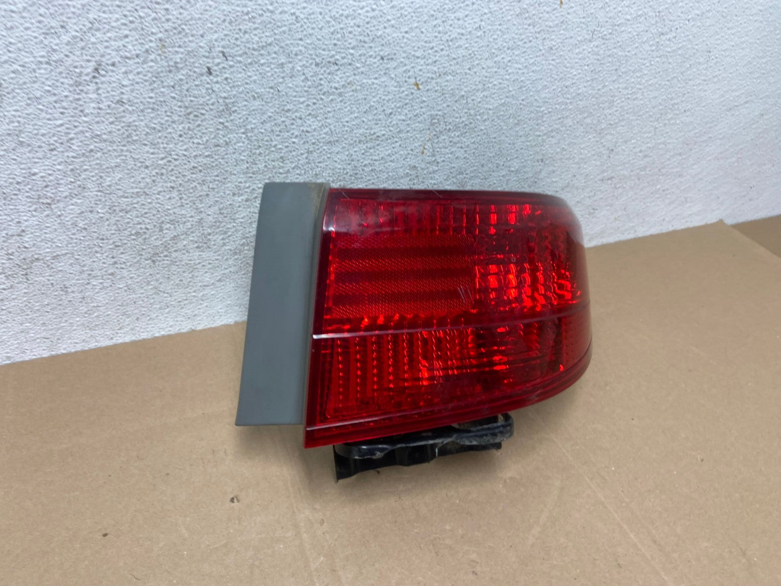 2005 Honda Accord Right Passenger Rh Side Tail Light AE4893 LK2