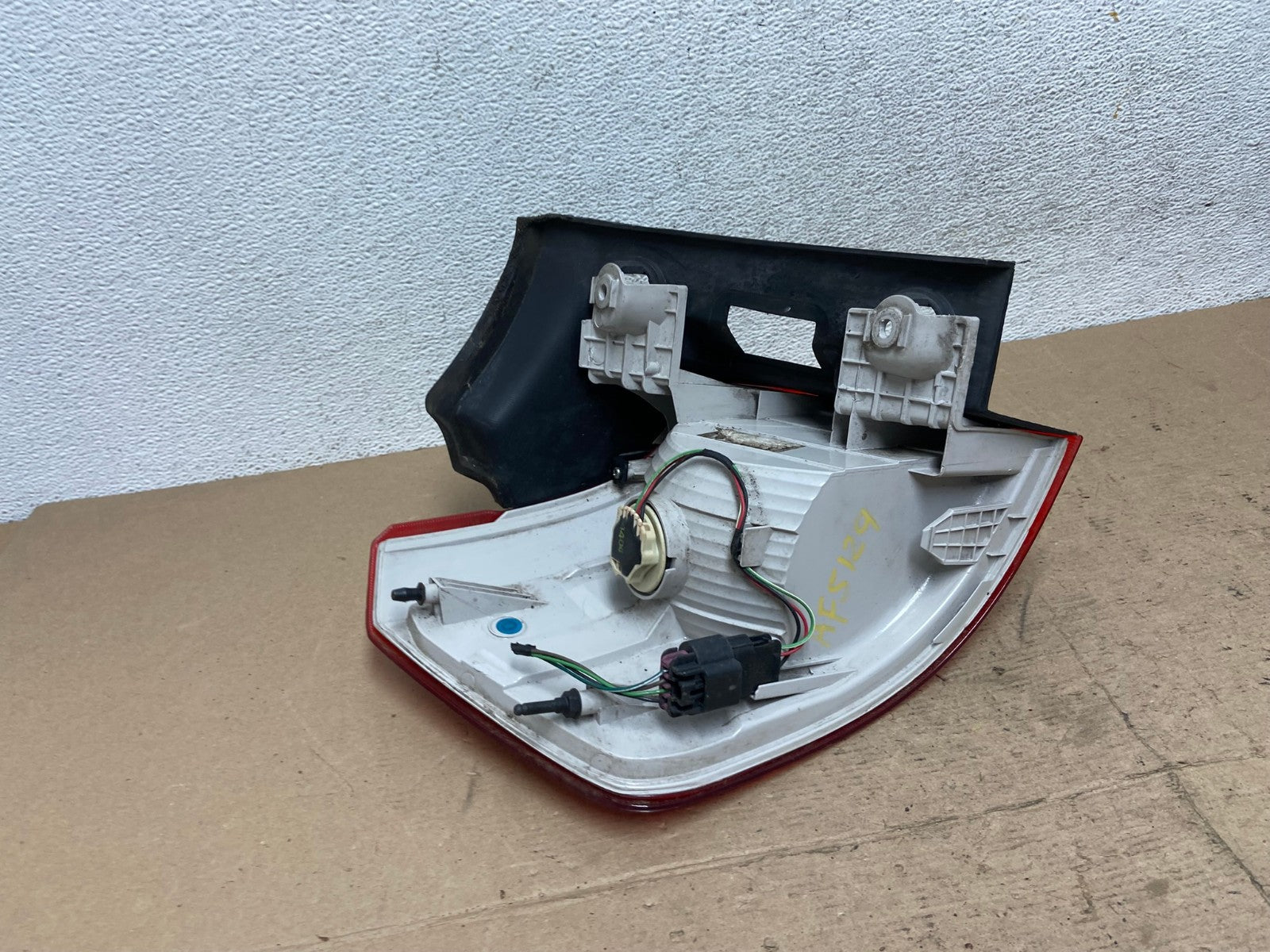 2010 to 2017 GMC Terrain Halogen Right Passenger Rh Side Tail Light AF5129 LK4