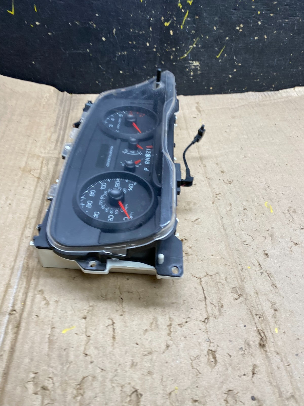 2009 to 2010 Mercury Marquis Speedometer Cluster Gauge Oem X6052 DG2