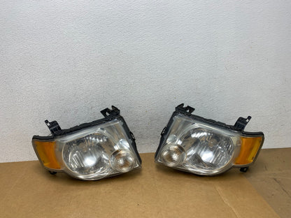 2008 to 2012 Ford Escape Headlights Left+Right Side Set Halogen AE2908 DW0