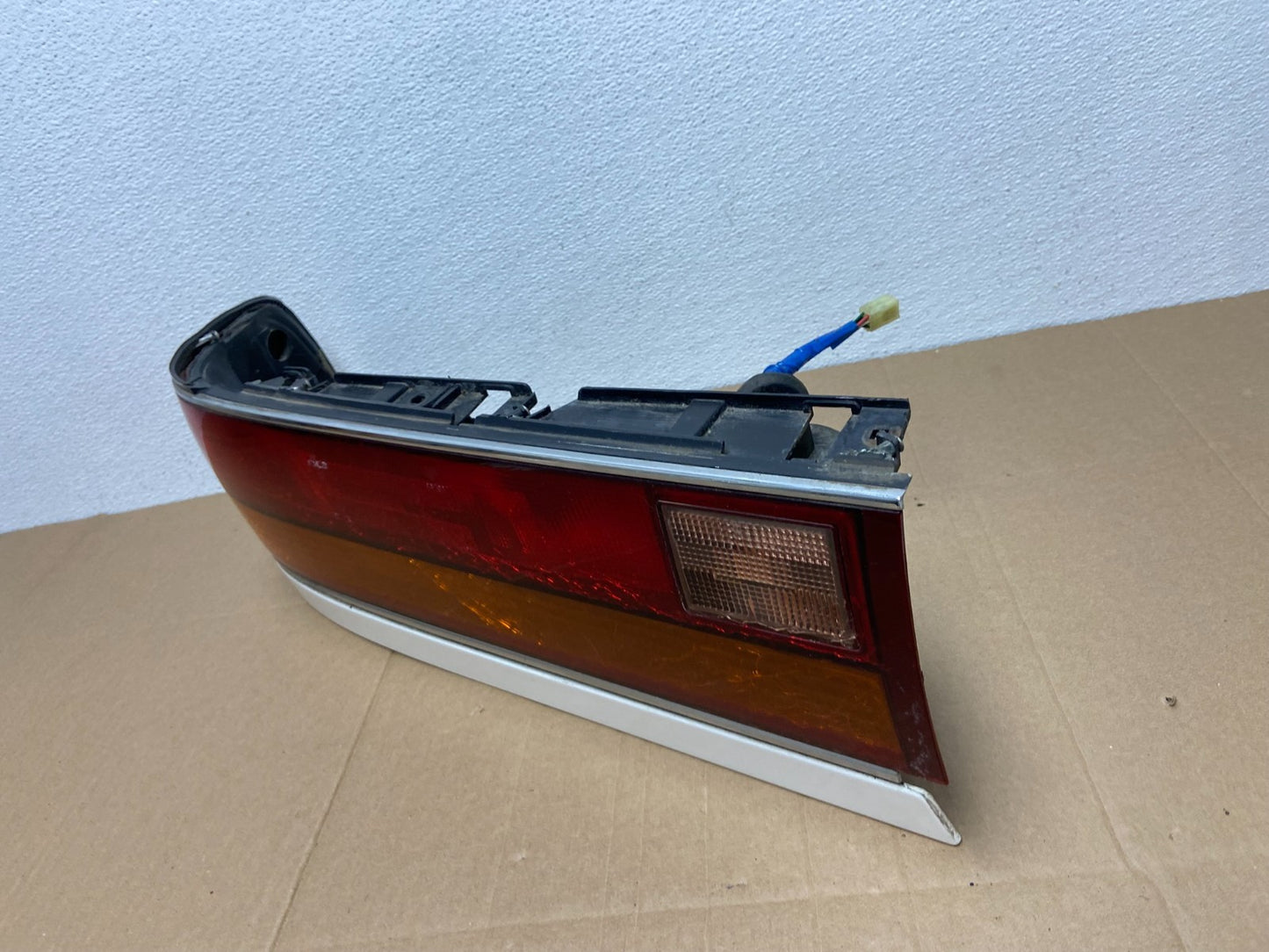 1989 to 1991 Toyota Cressida Left Driver Side Tail Light AB80211