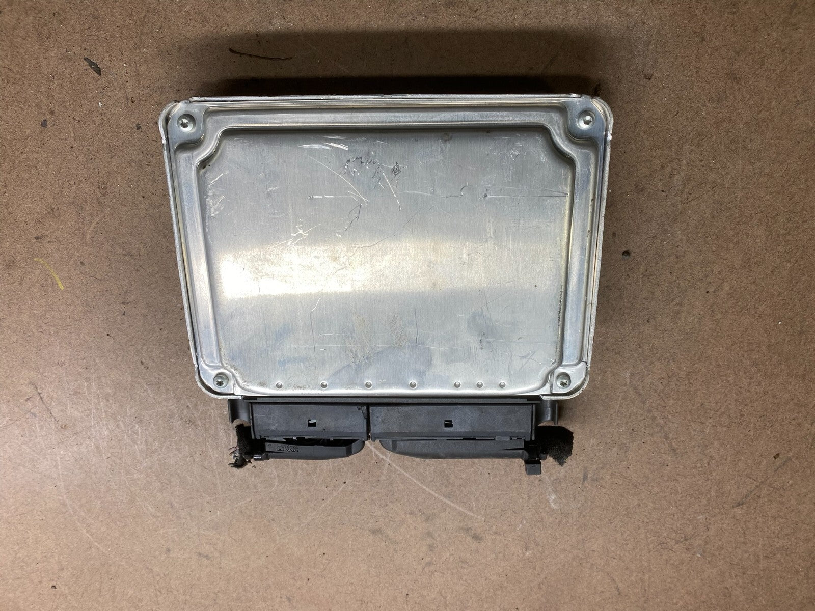 2004 2005 Audi S4 4.2L Engine Computer ECM 8E0910560A H3999 PS1